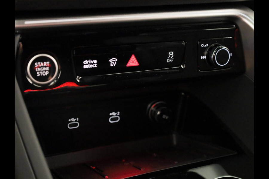 Audi Q5 Sportback S edition e-hybrid 367 pk | Panorama-glasdak | B&O 3D sound | Trekhaak, elektr | Stoelventilatie voor |
