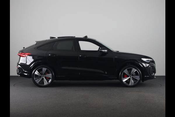 Audi Q5 Sportback S edition e-hybrid 367 pk | Panorama-glasdak | B&O 3D sound | Trekhaak, elektr | Stoelventilatie voor |