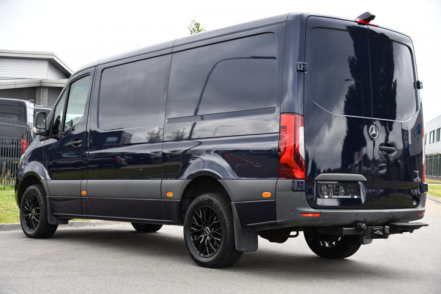 Mercedes-Benz Sprinter 319 V6 3.0 CDI L2H1 PB Edition Adapteive Cruise, 360 Camera, Carplay, LED, 10,5'' Mbux, LED, Sensoren, Trekhaak, Multimedia, Uniek!