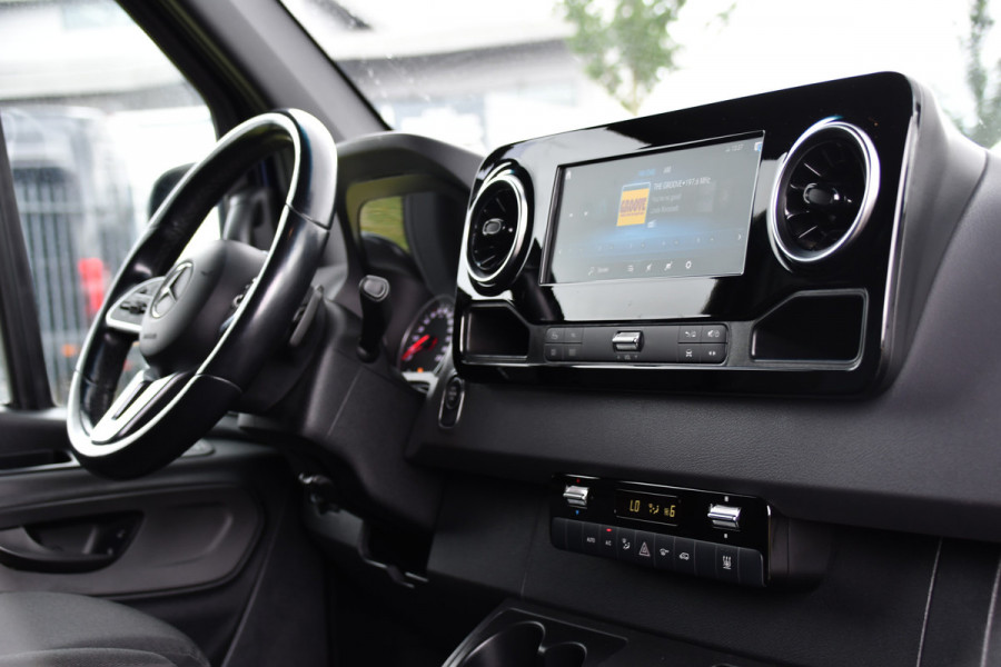 Mercedes-Benz Sprinter 319 V6 3.0 CDI L2H1 PB Edition Adapteive Cruise, 360 Camera, Carplay, LED, 10,5'' Mbux, LED, Sensoren, Trekhaak, Multimedia, Uniek!