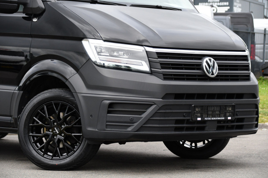 Volkswagen Crafter 35 2.0 TDI L3H3 Highline Black Edition Camera, Cruise, Carplay, LED, Clima, Automaat, Trekhaak, Sensoren, Uniek!