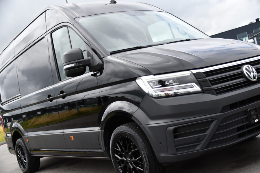 Volkswagen Crafter 35 2.0 TDI L3H3 Highline Black Edition Camera, Cruise, Carplay, LED, Clima, Automaat, Trekhaak, Sensoren, Uniek!