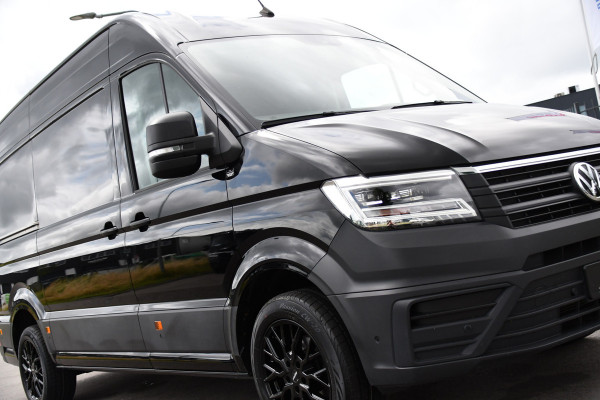 Volkswagen Crafter 35 2.0 TDI L3H3 Highline Black Edition Camera, Cruise, Carplay, LED, Clima, Automaat, Trekhaak, Sensoren, Uniek!