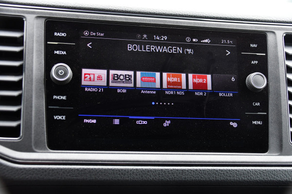 Volkswagen Crafter 35 2.0 TDI L3H3 Highline Black Edition Camera, Cruise, Carplay, LED, Clima, Automaat, Trekhaak, Sensoren, Uniek!
