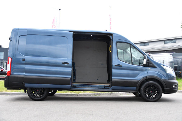 Ford Transit 350 2.0 TDCI L3H2 Raptor Edition Camera, Cruise, Carplay, 130pk, Automaat, Trekhaak, Multimedia,