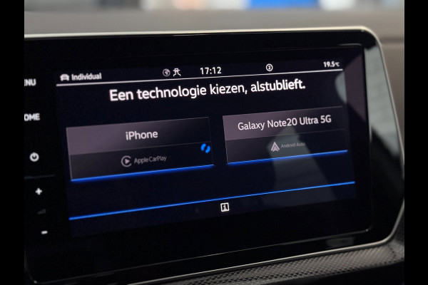 Volkswagen T-Cross 1.5 TSI 3X R-Line | IQ LIGHT | CAM | KEYLESS | FACELIFT