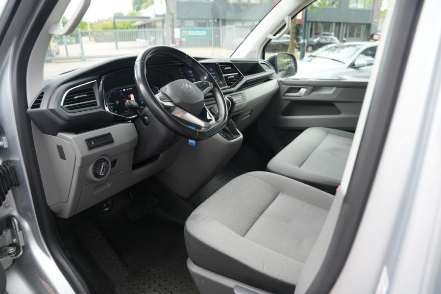 Volkswagen Transporter 2.0 TDI L1H1 4Motion Edition | Automaat | Trekhaak | Multifunctioneel Stuurwiel | Navigatie | Parkeerhulp Voor + Achter | Cruise Control | LED-Koplampen | LED-Achterlichten | Achteruitrijcamera | Airco | DAB+ | Apple/Android Carplay |