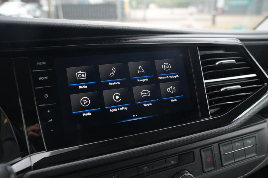 Volkswagen Transporter 2.0 TDI L1H1 4Motion Edition | Automaat | Trekhaak | Multifunctioneel Stuurwiel | Navigatie | Parkeerhulp Voor + Achter | Cruise Control | LED-Koplampen | LED-Achterlichten | Achteruitrijcamera | Airco | DAB+ | Apple/Android Carplay |