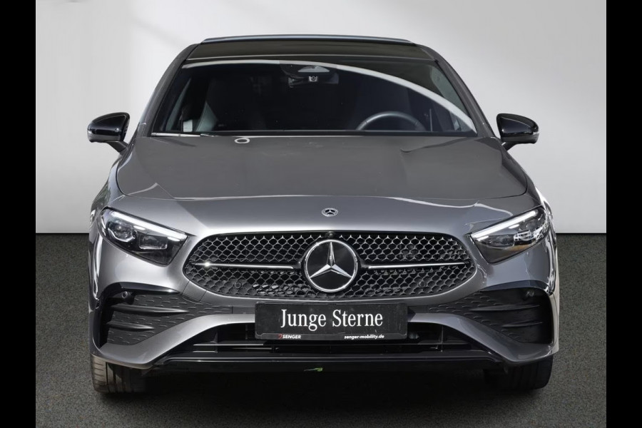 Mercedes-Benz A-Klasse 250e AMG ** NIGHT, MBUX+, PANO, MEMO, DISTR, 2-Zone CLIMA, 19-inch LMV,  ** 1e EIG - UNFALLFREI ** ** INFORMEER OOK NAAR ONZE AANTREKKELIJKE FINANCIAL-LEASE TARIEVEN **
