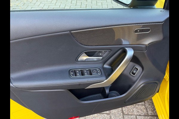 Mercedes-Benz A-Klasse 250 e Advantage 218 Pk | Widescreen | Navigatie | Cruise | Camera | Clima | Lichtmetaal.
