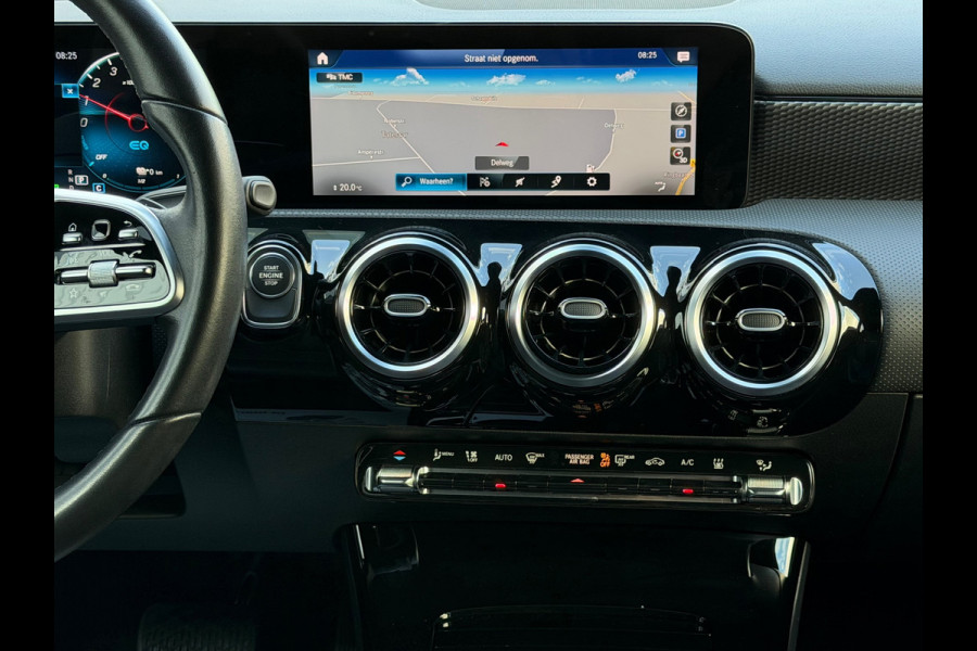Mercedes-Benz A-Klasse 250 e Advantage 218 Pk | Widescreen | Navigatie | Cruise | Camera | Clima | Lichtmetaal.