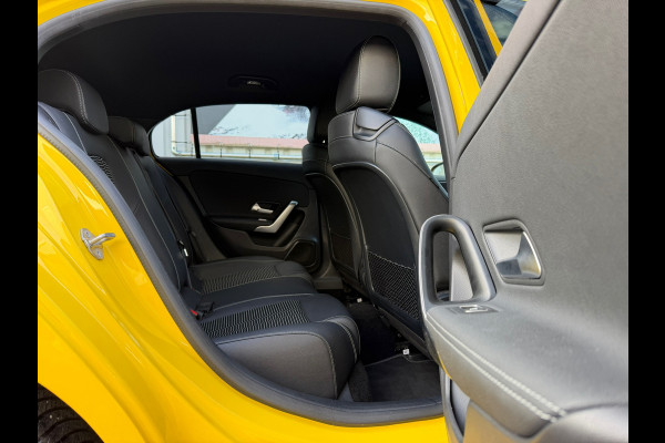 Mercedes-Benz A-Klasse 250 e Advantage 218 Pk | Widescreen | Navigatie | Cruise | Camera | Clima | Lichtmetaal.