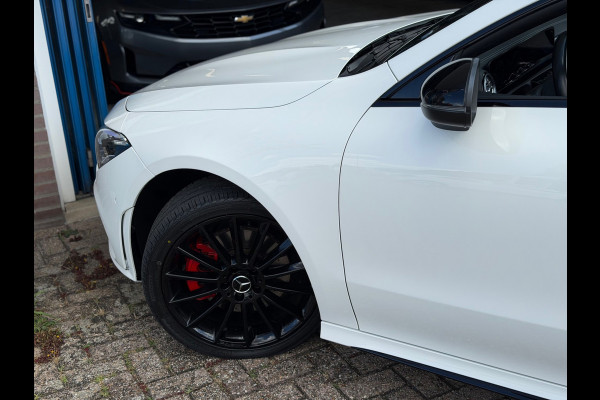 Mercedes-Benz CLA-Klasse 250e Premium Plus 2020 AUT PANO NAP