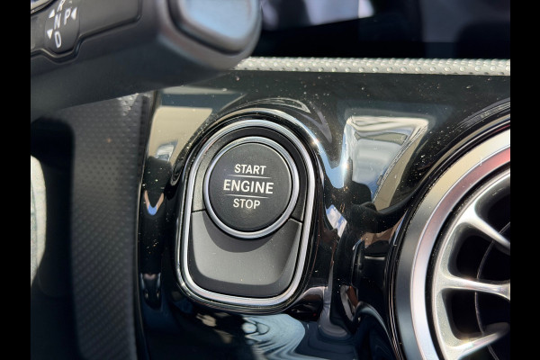Mercedes-Benz CLA-Klasse 250e Premium Plus 2020 AUT PANO NAP