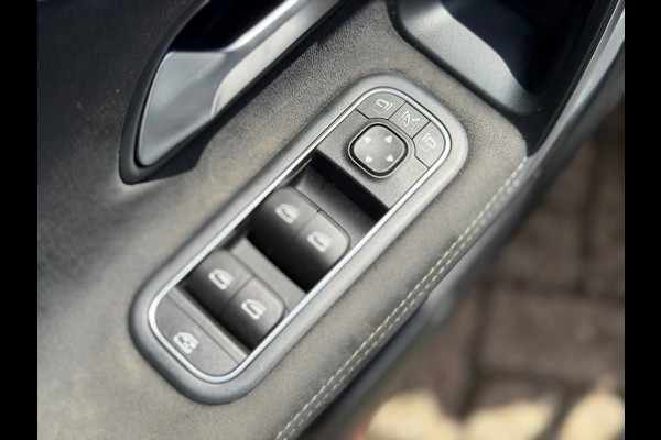 Mercedes-Benz CLA-Klasse 250e Premium Plus 2020 AUT PANO NAP