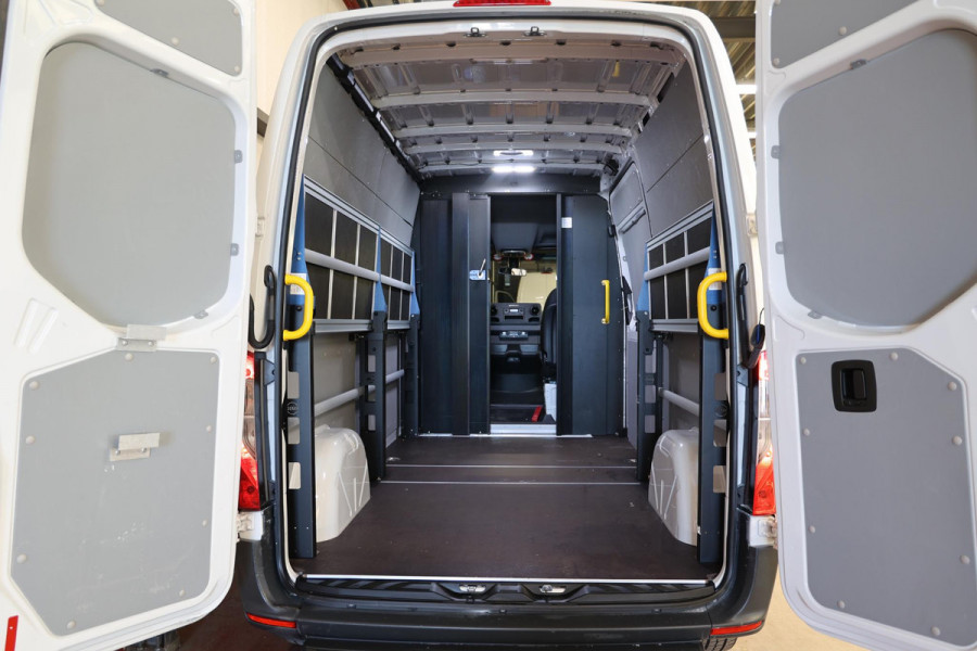 Mercedes-Benz eSprinter L2H2 41 kWh AIRCO