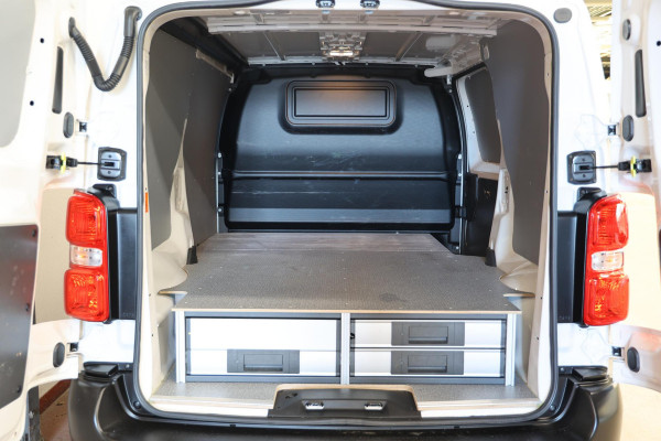 Toyota ProAce Worker 2.0 D-4D 2500KG TREKVERMOGEN