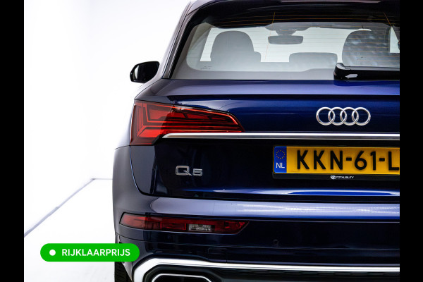 Audi Q5 50 TFSI e S edition | Panoramadak | Adaptive cruise | El. achterklep | Stoelverwarming | App-connect | Matrix led, Aut. groot licht, 3-zone climate control, 20 inch