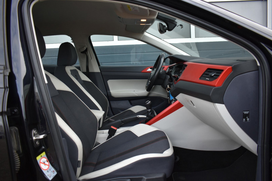 Volkswagen Polo 1.0 TSI Highline BEATS LEES TEKST!
