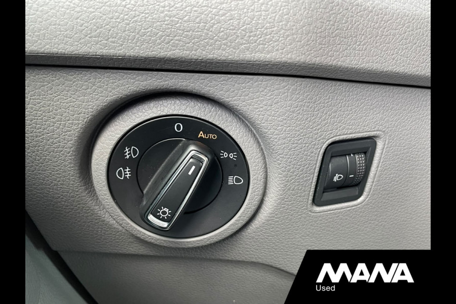 Volkswagen Crafter 35 2.0 TDI L4H3 Automaat Camera Cruise Carplay Cruise Voorruitverwarming