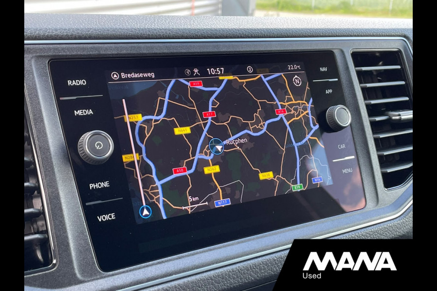 Volkswagen Crafter 35 2.0 TDI L4H3 Automaat Camera Cruise Carplay Cruise Voorruitverwarming