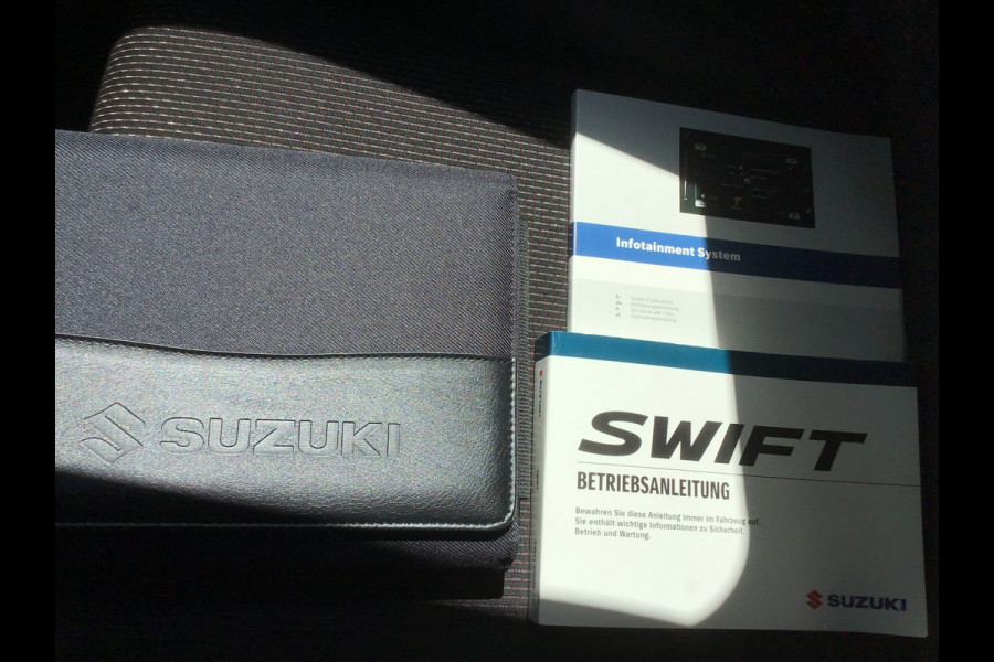 Suzuki Swift 1.4 Sport Smart Hybrid met verlengde garantie