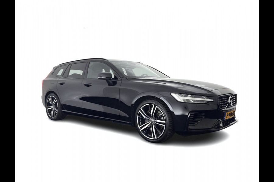 Volvo V60 2.0 T8 Recharge AWD R-Design Black-Line {SoH-99%} (Plug-in) (INCL-BTW) Aut. *LEATHER-FABRIC | FULL-LED | MEMORY-PACK | HARMAN/KARDON | DIGI-COCKPIT | HEATED-SPORTSEATS | KEYLESS | DAB+ | NAVI-FULLMAP | PDC | CRUISE | HEAD-UP | TOWBAR | 19''