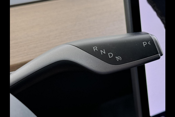Tesla Model Y Performance AWD 75 kWh SOH 94% RIJKLAAR GELEVERD | TESLA FABRIEKSGARANTIT TOT 3-2027 OF 80.000 | TESLA GARANTIE ACCU + AANDRIJFLIJN T/M 03-2031/ 192.000KM|