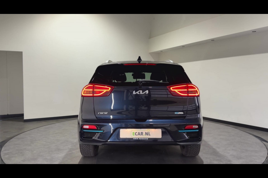 Kia e-Niro DynamicPlusLine 64 kWh | Stoelen & Stuurwiel verwarmd | Soh (batterijcheck) Waarde 94,3 %