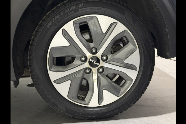 Kia e-Niro DynamicPlusLine 64 kWh | Stoelen & Stuurwiel verwarmd | Soh (batterijcheck) Waarde 94,3 %