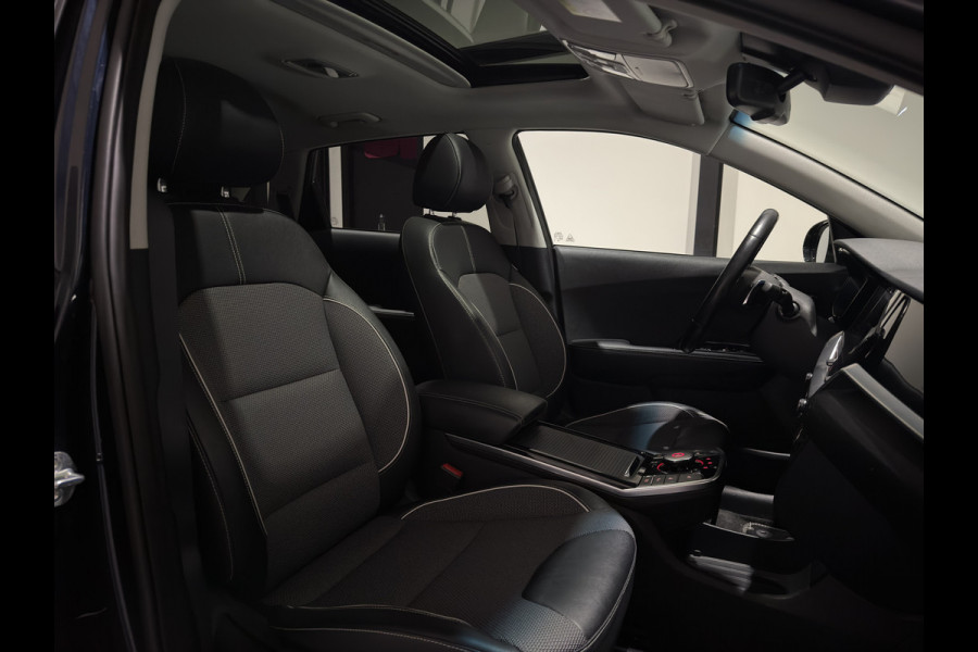 Kia e-Niro DynamicPlusLine 64 kWh | Stoelen & Stuurwiel verwarmd | Soh (batterijcheck) Waarde 94,3 %