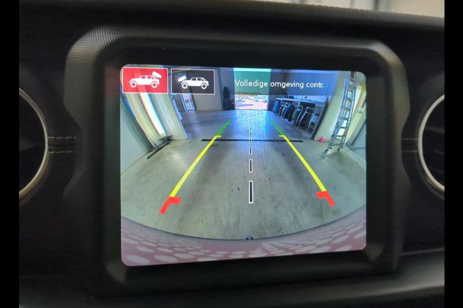 Jeep Wrangler Unlimited 4xe Hybride 380 Sahara / Trekhaak / Leder / Stuur-Stoelverwarming / Pdc.+Camera / Comf.& Convenience Pack / Apk 04-2028