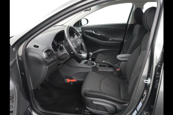 Hyundai i30 Wagon 1.0 T-GDi MHEV Comfort Smart | Keyless | Navigatie | Adaptive cruise control | Carplay | Climate control | Achteruitrij camera | DAB radio | Bluetooth
