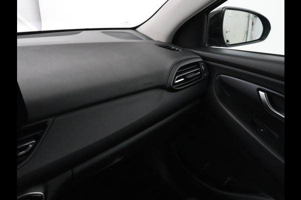 Hyundai i30 Wagon 1.0 T-GDi MHEV Comfort Smart | Keyless | Navigatie | Adaptive cruise control | Carplay | Climate control | Achteruitrij camera | DAB radio | Bluetooth