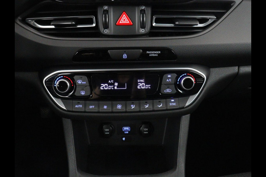 Hyundai i30 Wagon 1.0 T-GDi MHEV Comfort Smart | Keyless | Navigatie | Adaptive cruise control | Carplay | Climate control | Achteruitrij camera | DAB radio | Bluetooth