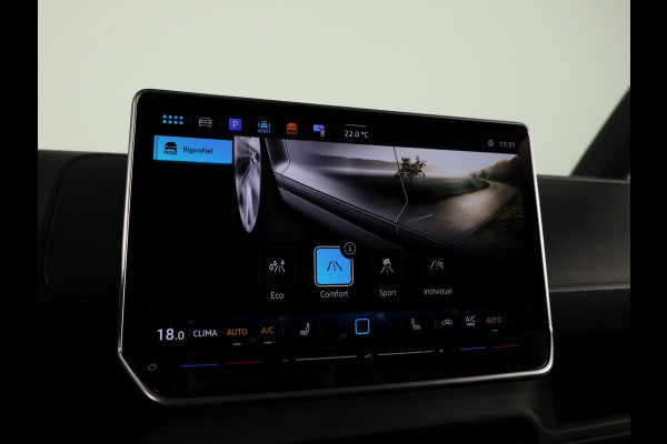 Volkswagen ID. Buzz Cargo Economy Business 79 kWh | Parkeersensor voor en achter | LED koplampen en achterlampen | Keyless start