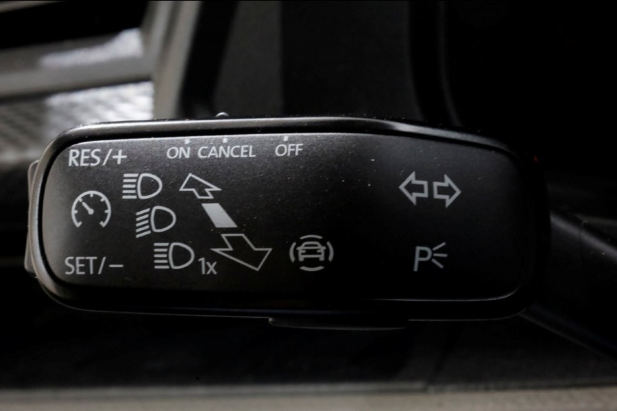 Volkswagen Transporter T6.1 2.0 TDI Lang D.C. Airco/Cruise Control 04-2021