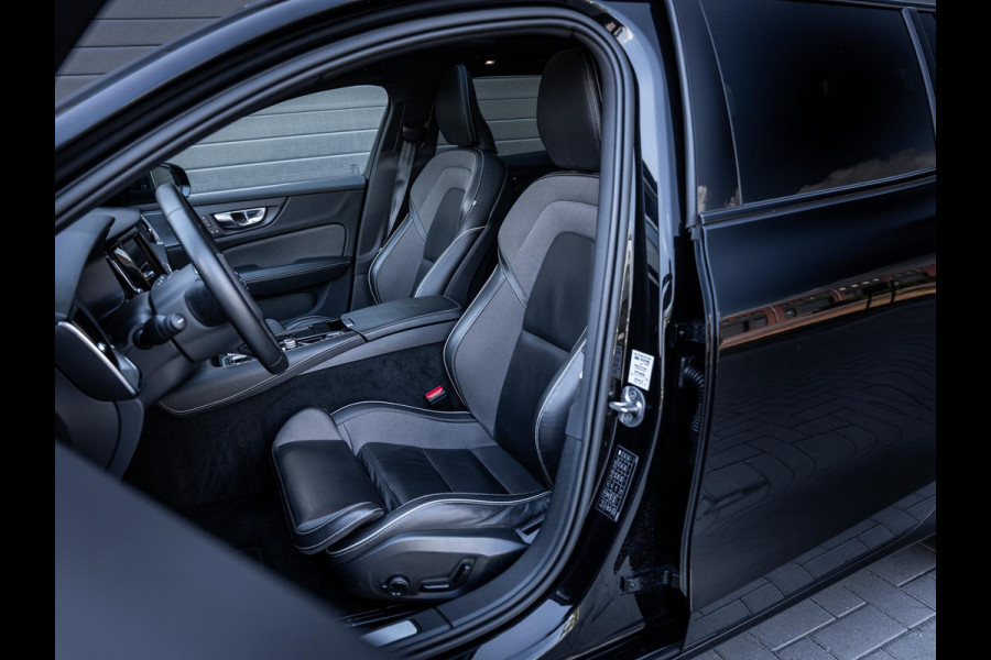 Volvo V60 2.0 T6 Plug-in hybrid AWD - R-Design l Pano l Trekh. l H&K