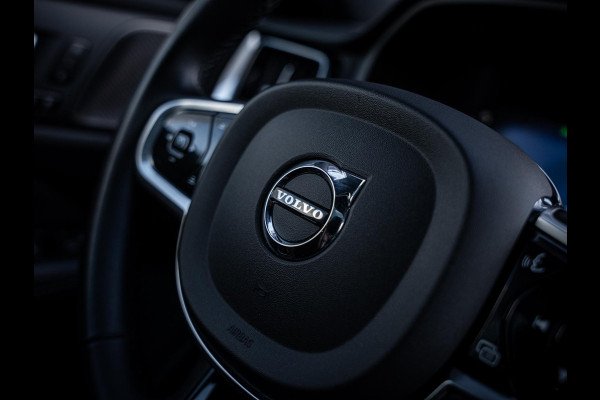 Volvo V60 2.0 T6 Plug-in hybrid AWD - R-Design l Pano l Trekh. l H&K