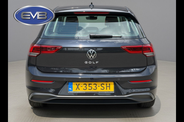 Volkswagen Golf 1.0 eTSI AUTOMAAT Life, achteruitrijcamera, navigatie, sfeerverlichting, climaat, 1 e eigenaar, NL auto met nap