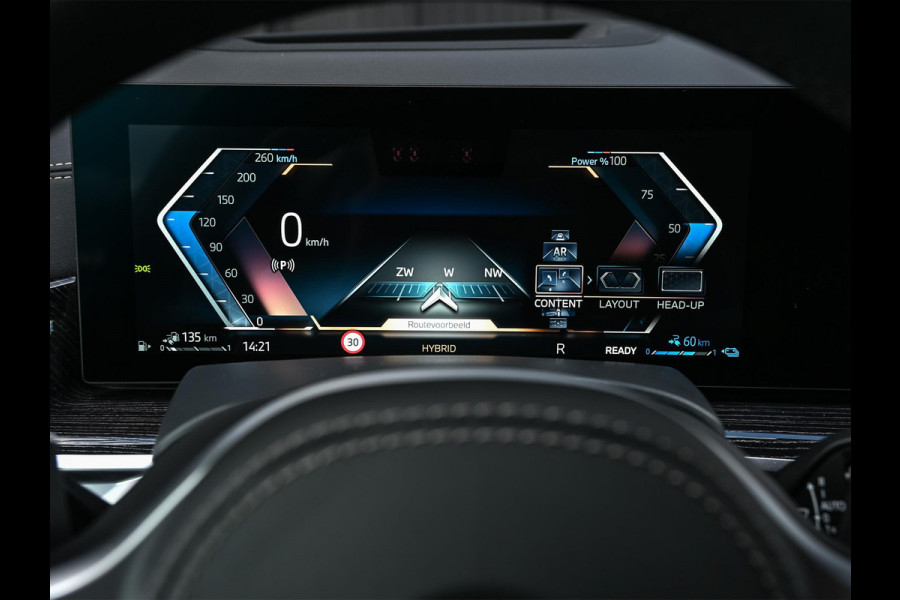 BMW X5 xDrive50e | M-Sport Pro | Panoramadak | Active Cruise | 360 Camera | Iconic Glow | Harman/Kardon | Memory Seats | Head-Up | Luchtvering | Ambiance Interieur | Trekhaak |