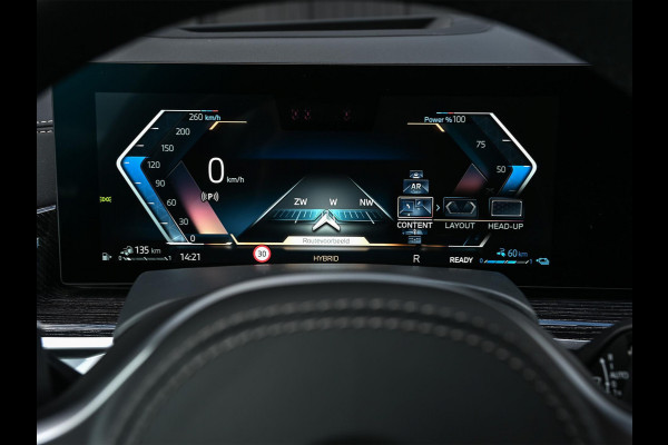 BMW X5 xDrive50e | M-Sport Pro | Panoramadak | Active Cruise | 360 Camera | Iconic Glow | Harman/Kardon | Memory Seats | Head-Up | Luchtvering | Ambiance Interieur | Trekhaak |
