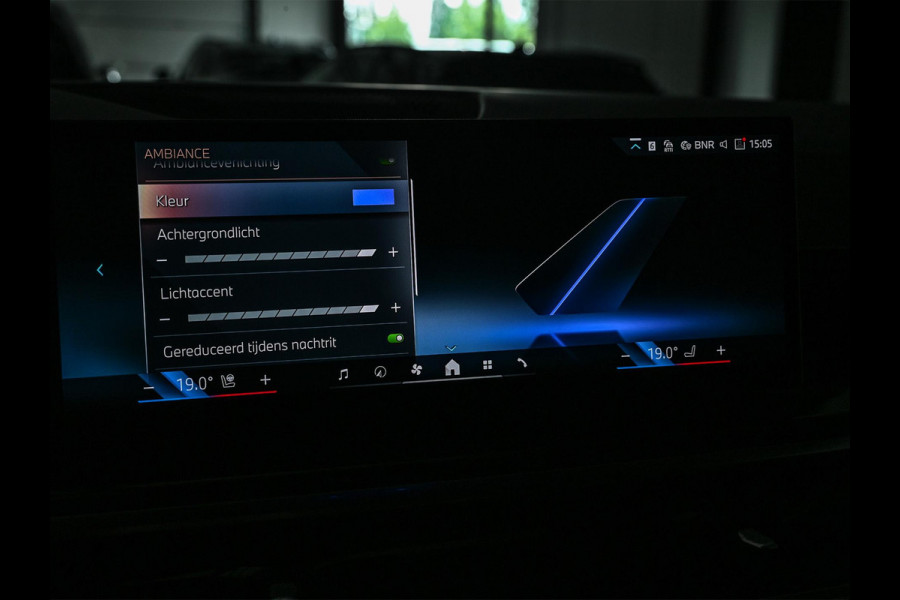 BMW X5 xDrive50e | M-Sport Pro | Panoramadak | Active Cruise | 360 Camera | Iconic Glow | Harman/Kardon | Memory Seats | Head-Up | Luchtvering | Ambiance Interieur | Trekhaak |