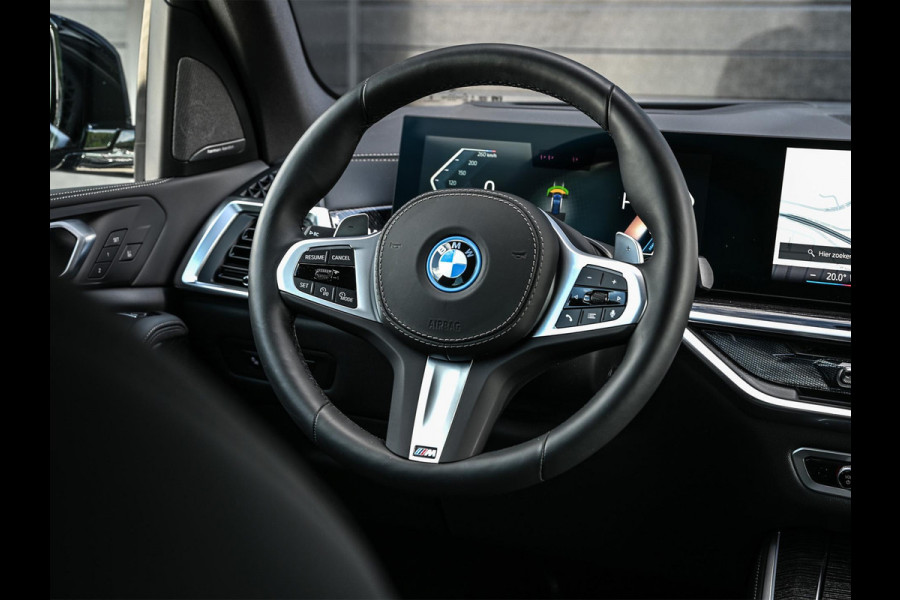 BMW X5 xDrive50e | M-Sport Pro | Panoramadak | Active Cruise | 360 Camera | Iconic Glow | Harman/Kardon | Memory Seats | Head-Up | Luchtvering | Ambiance Interieur | Trekhaak |