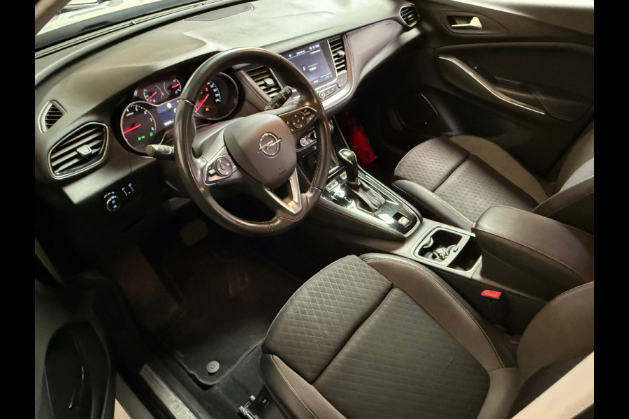 Opel Grandland X 1.2 Turbo Innovation | Camera | Led | Stoelverwarming | Carplay | Audio installatie premium