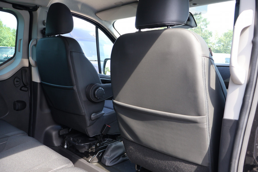 Renault Trafic 2.0 dCi 170pk L2 H1 DC BPM Vrij Black Line