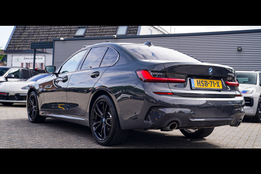 BMW 3-serie 330e | Head Up Display | 360 Camera | Stoelverwarming | Apple Carplay