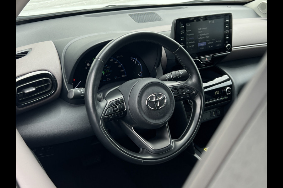 Toyota Yaris Cross 1.5 Hybrid Executive | Navi | 360 Camera | Carplay | Dodehoek | Winter Pack