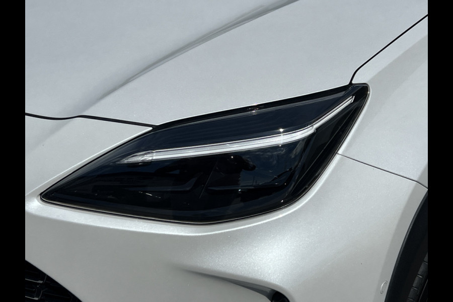 Toyota Yaris Cross 1.5 Hybrid Executive | Navi | 360 Camera | Carplay | Dodehoek | Winter Pack