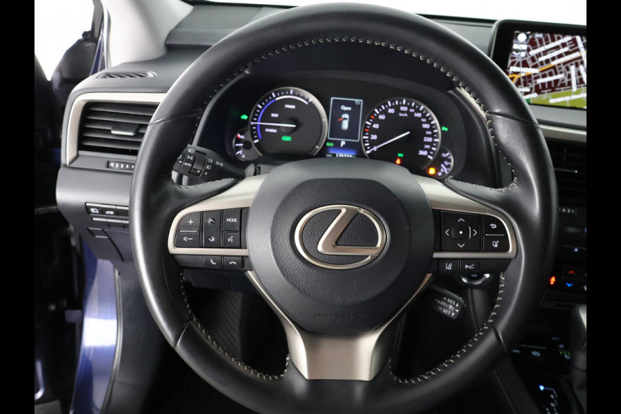 Lexus RX 450h 4WD Luxury Line | Navigatie | Stoelventilatie & Verwarming | Leder | Kofferbak automatisch |